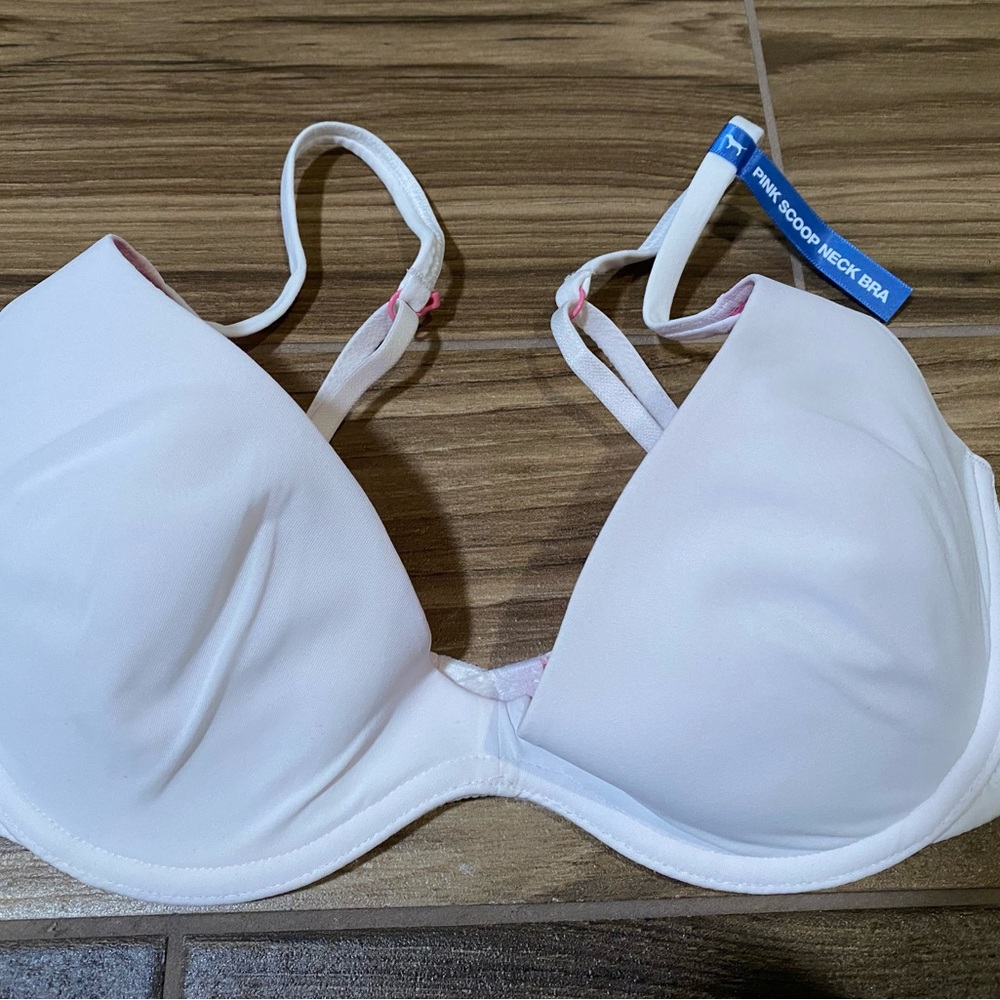 Victorias Secret Pink Scoop neck Bra White 34C